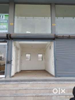 Cafe, showroom, clinic oiba yaba dukan leigani phamningba mi pao faork