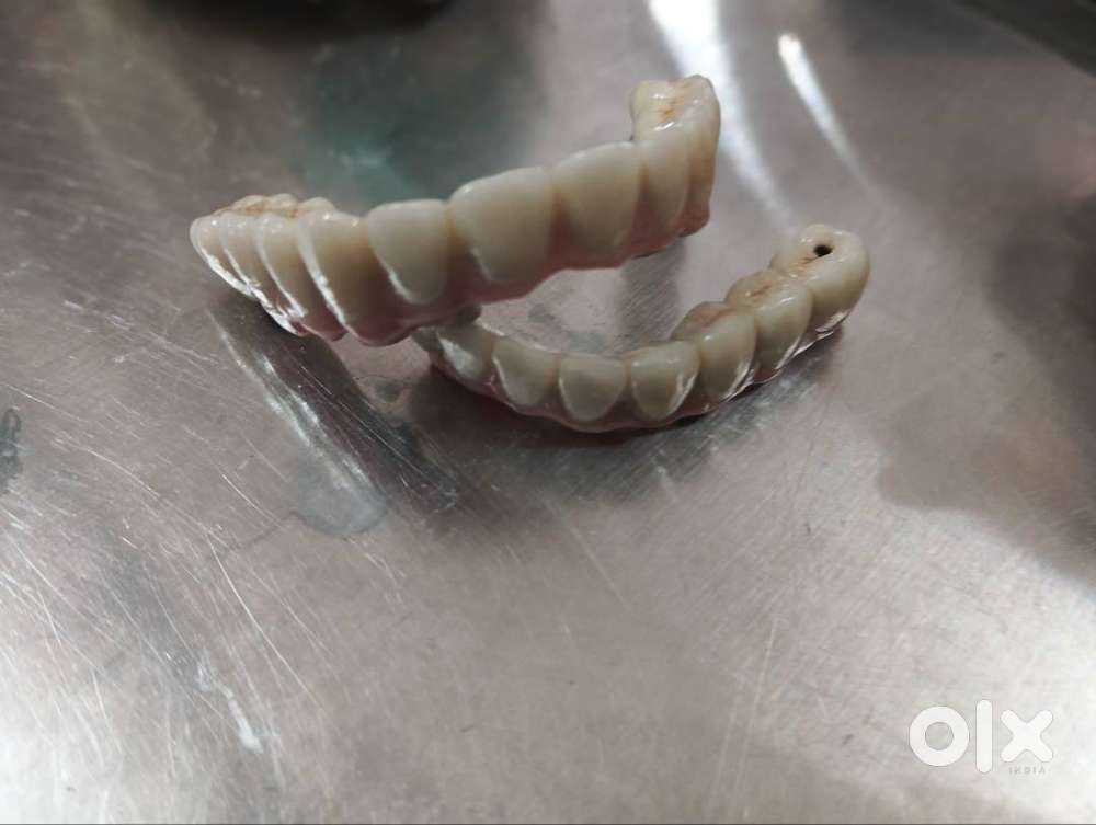 Dentist required for dental clinic in aerocity area mohali