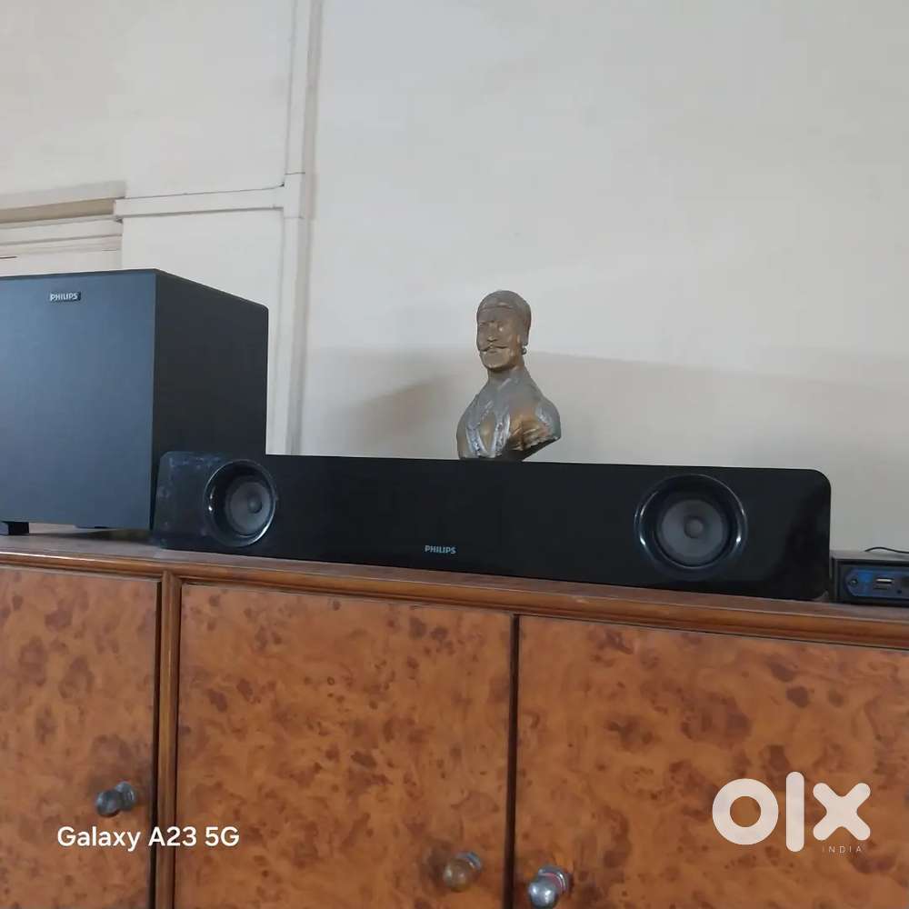 PHILLIPS SOUND BAR WITH SPEAKER