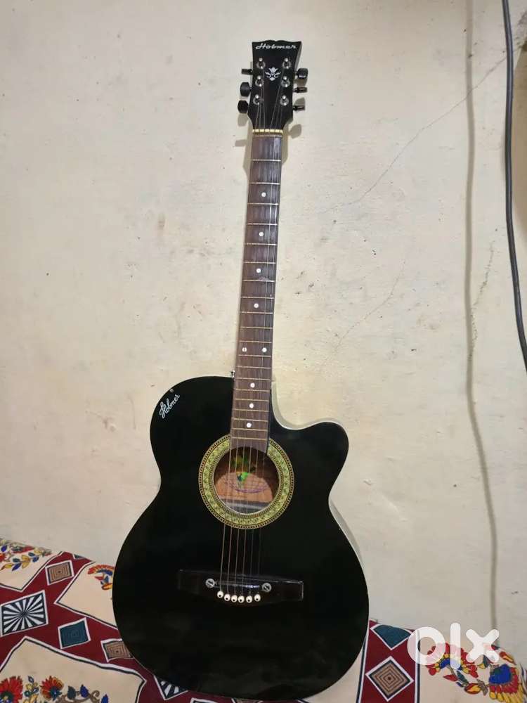 Holmes acoustic guitar