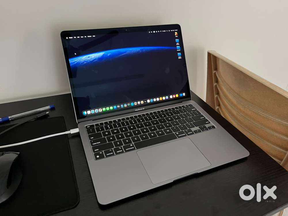 Macbook air m1 8gb space grey