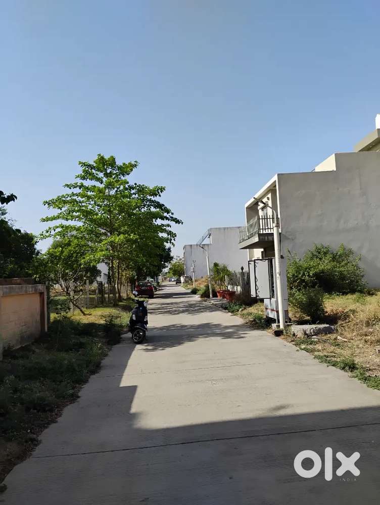 Prime location residential plot for sale, urgent sale