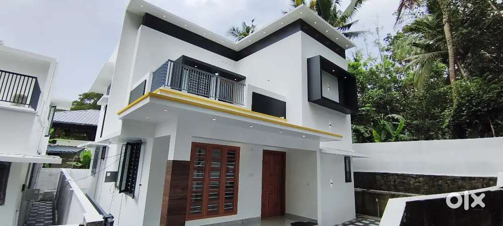 ELEGANT NEW 4BEDROOM 1500SQ FT HOUSE IN KAZHAKKOOTAM, TVM