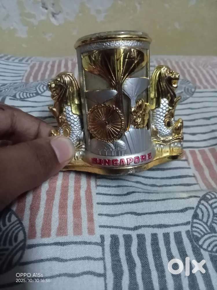 Rare piece from Singapore take it will sold soon