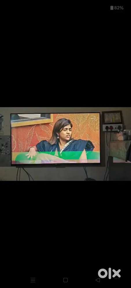 55 MI inches tv for sale