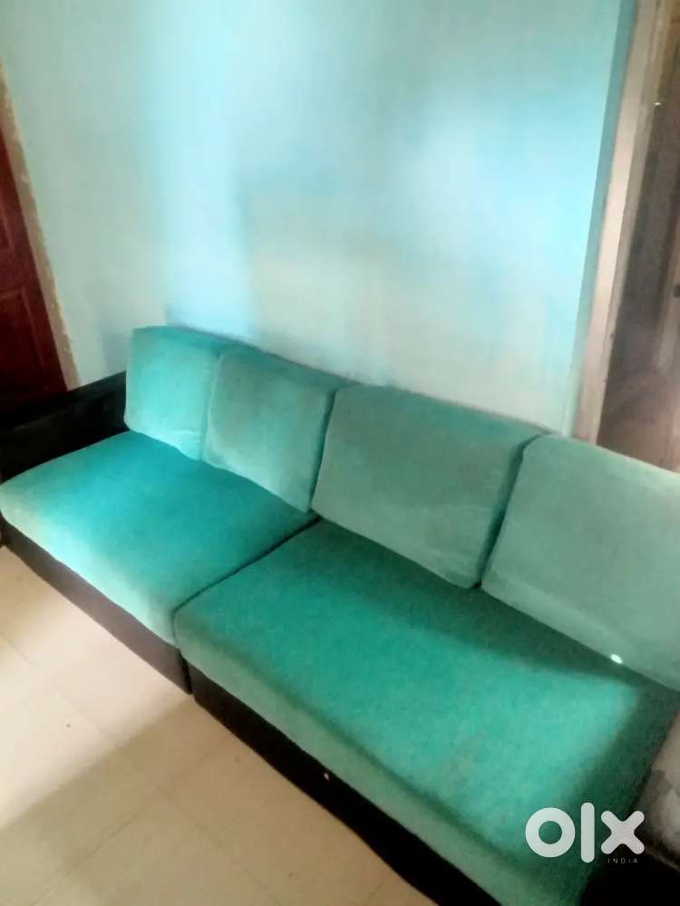 SOFA SET FOR 4 PERSON