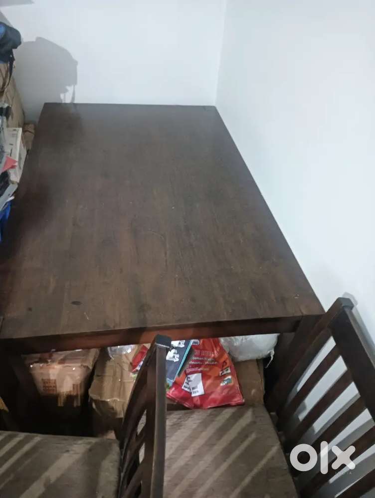 6 Chair Dining Table