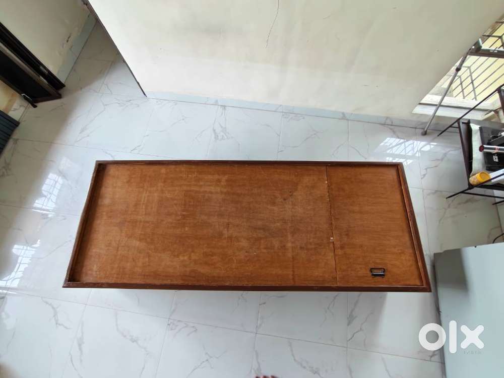 Solid Wooden Storage Bed with Sliding Drawers – Excellent Condition