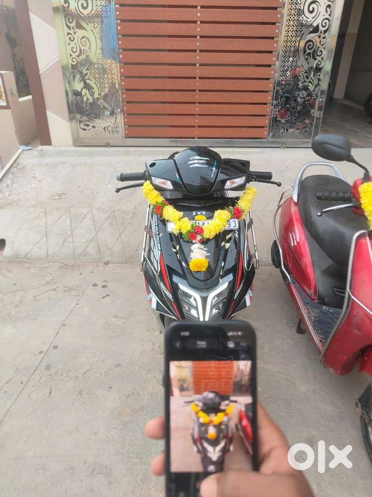 Ntorq 125 super squad edition disc