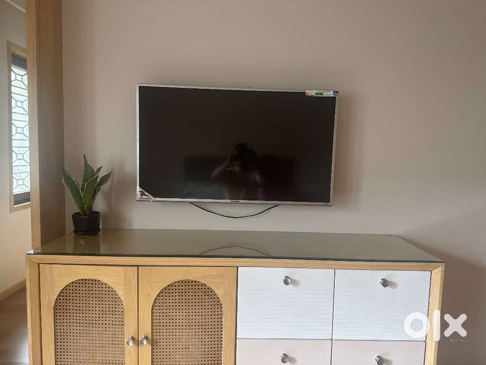 40” Panasonic Shinobi pro led Tv