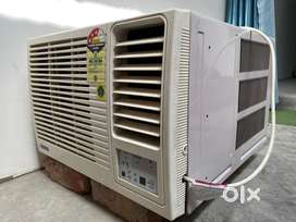 3 STAR 1 TON WINDOW AC BLUESTAR
