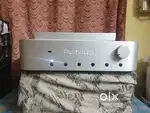 PLINUS HAUTONGA. STEREO. INTEGRATED AMPLIFIER. NEWSELAND.