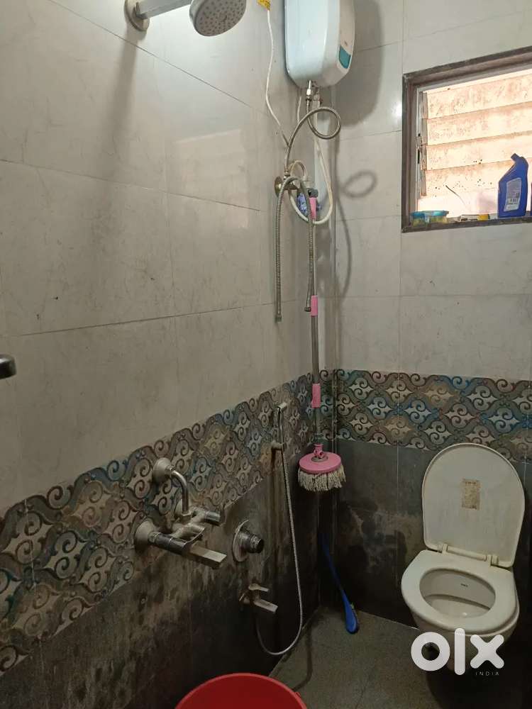 Male flatmate required in bedroom