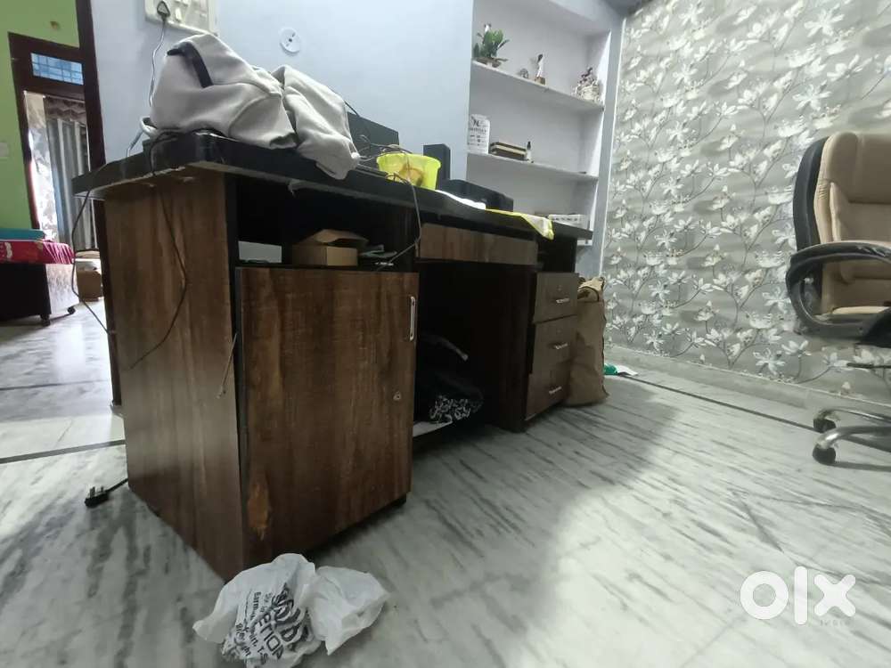 Computer table Big size