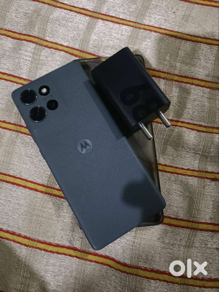 Moto edge 50 8/256 full good condition