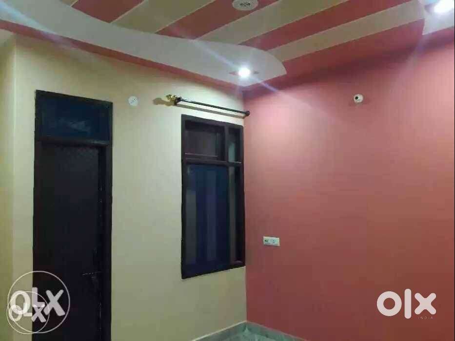 9BI43-3I846 SPACE FOR OFFICE, COURIER , CAFE NEAR ITTAN WALA CHOWK