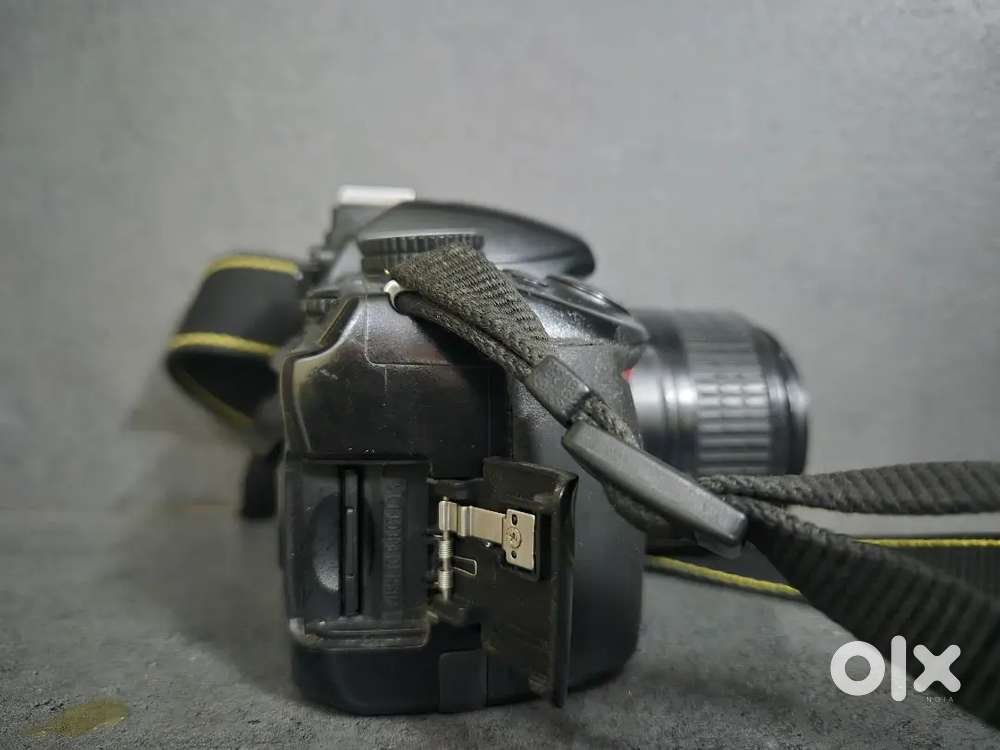 Nikon D3100 DSLR – 18-55mm Lens  Perfect Lens  Minor Body defect