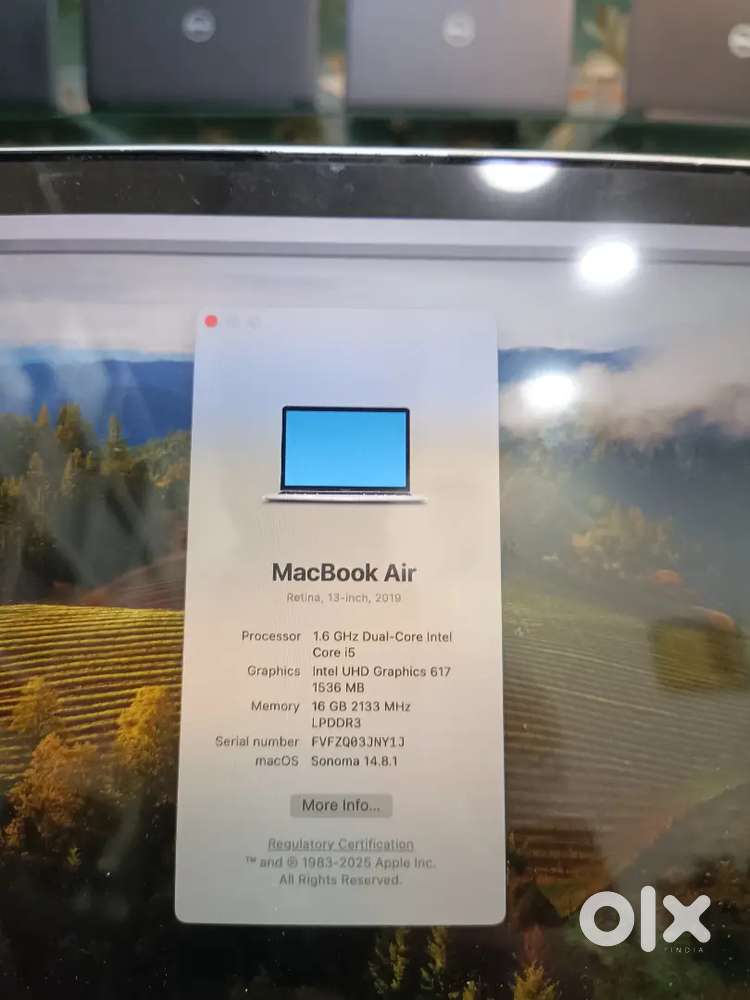 MACBOOK AIR