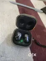 Samsung buds live