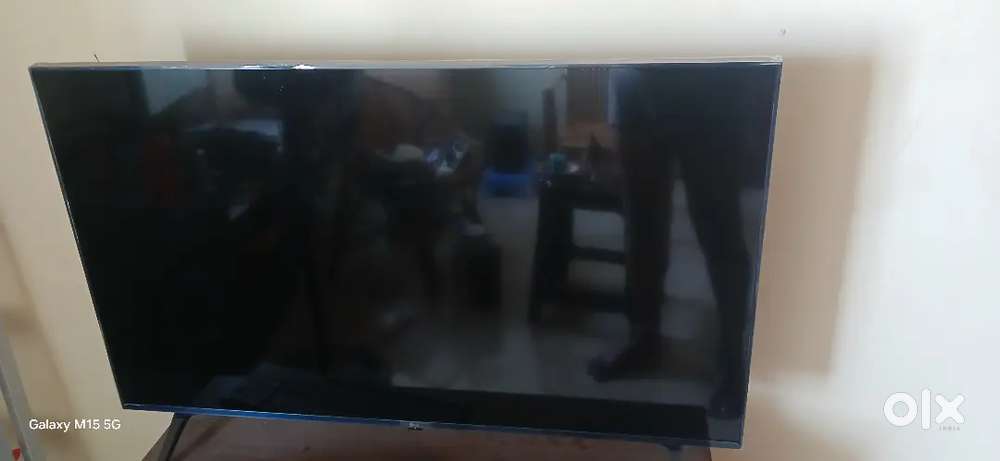 newly bought LG 43 inch 4k ultra tv with 4 years warranty