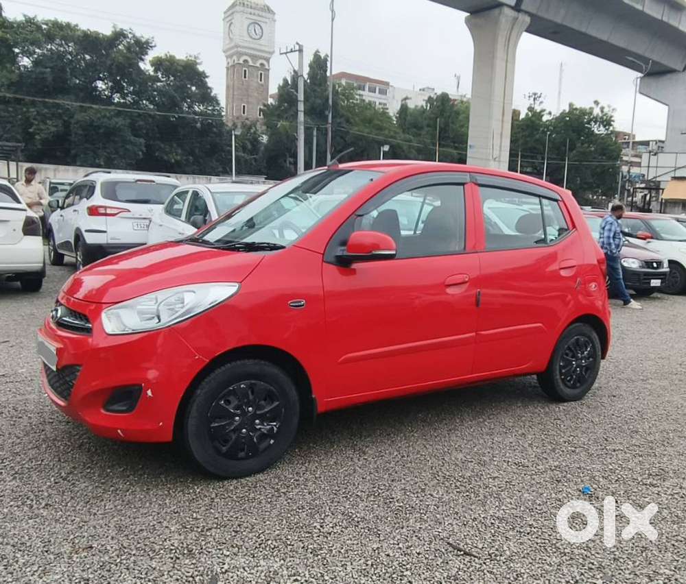 Hyundai i10 Sportz AT, 2012, Petrol