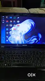 THE COMPAQ LAPTOP