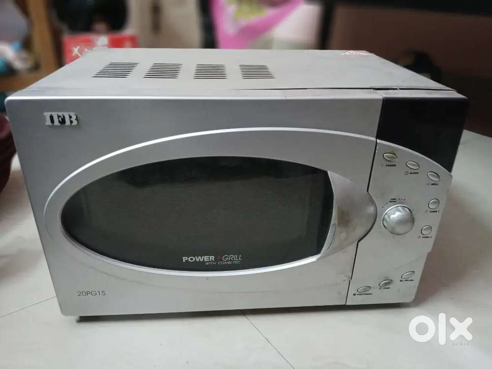 IFB microwave oven - excellent condition (model 20PG1S)