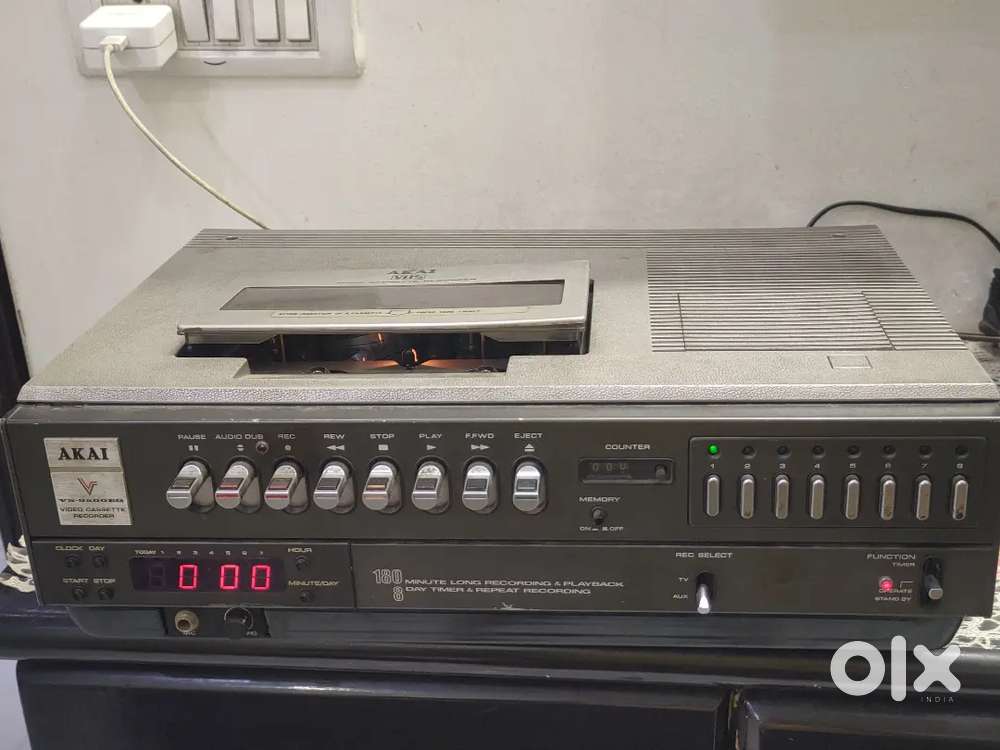 VCR  Akai VS 9500aEG no cheak condition
Fix price