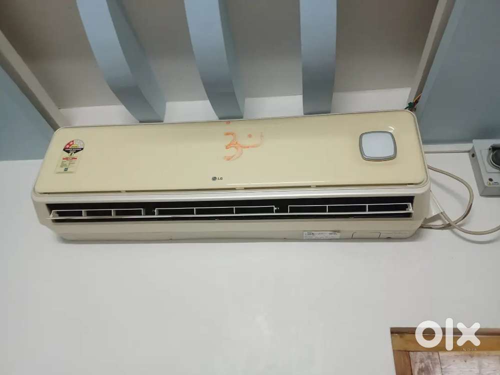 LG AC 1.5  Ton