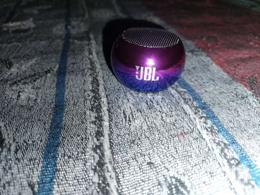 JBL speaker