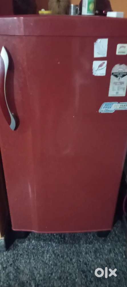Sell our Fridge