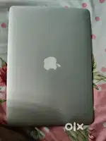 Apple Laptop