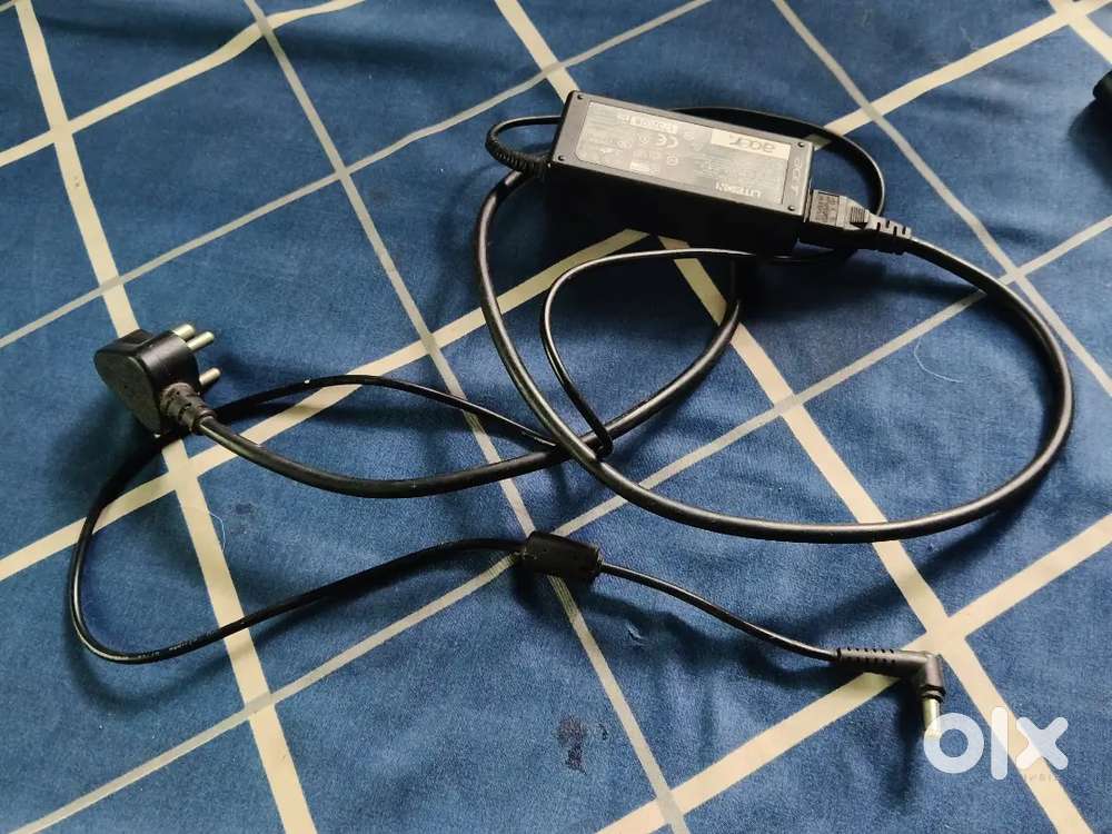 Acer aspire e1 570 laptop charger and battery