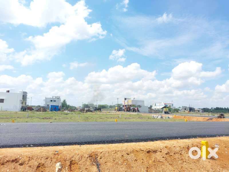 திருச்சி பிஷப் ஹிபர் கல்லூரியில் இருந்து 15 நிமிட பணை தூரத்தில் மட்டும