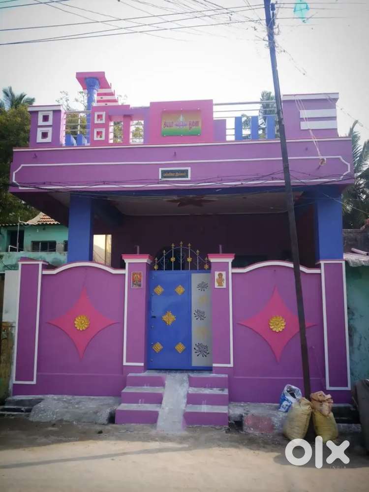 House Sale in gated society