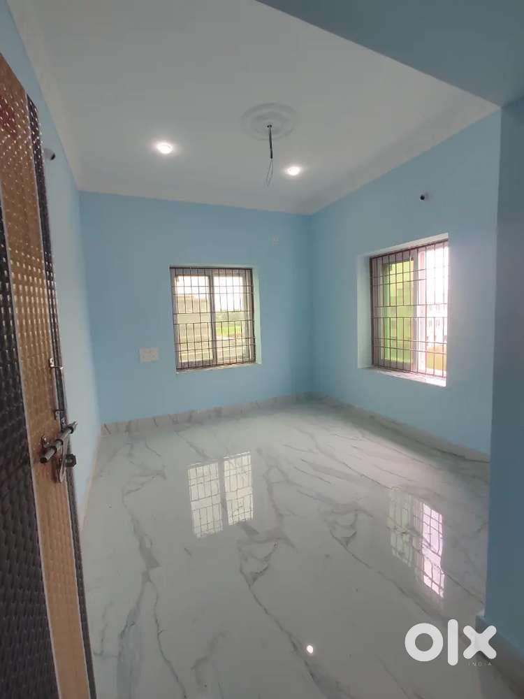 2 BHK HOUSE ONLY FOR FAMILY