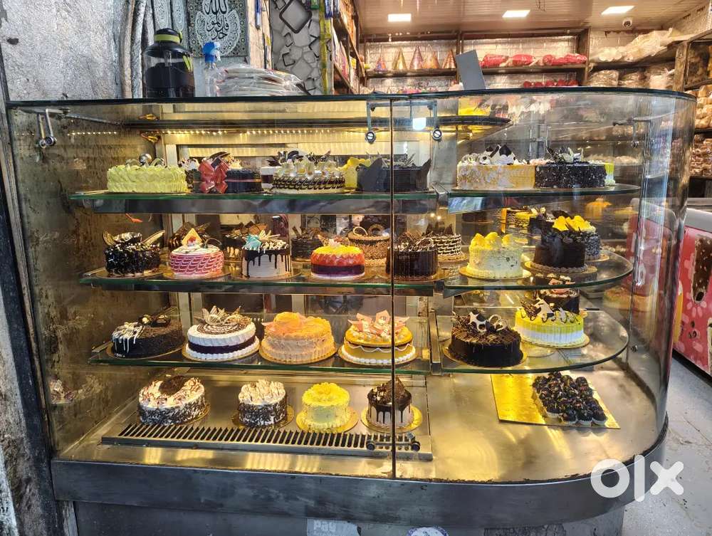 Cake display cooling counter l shape 9 feet counter