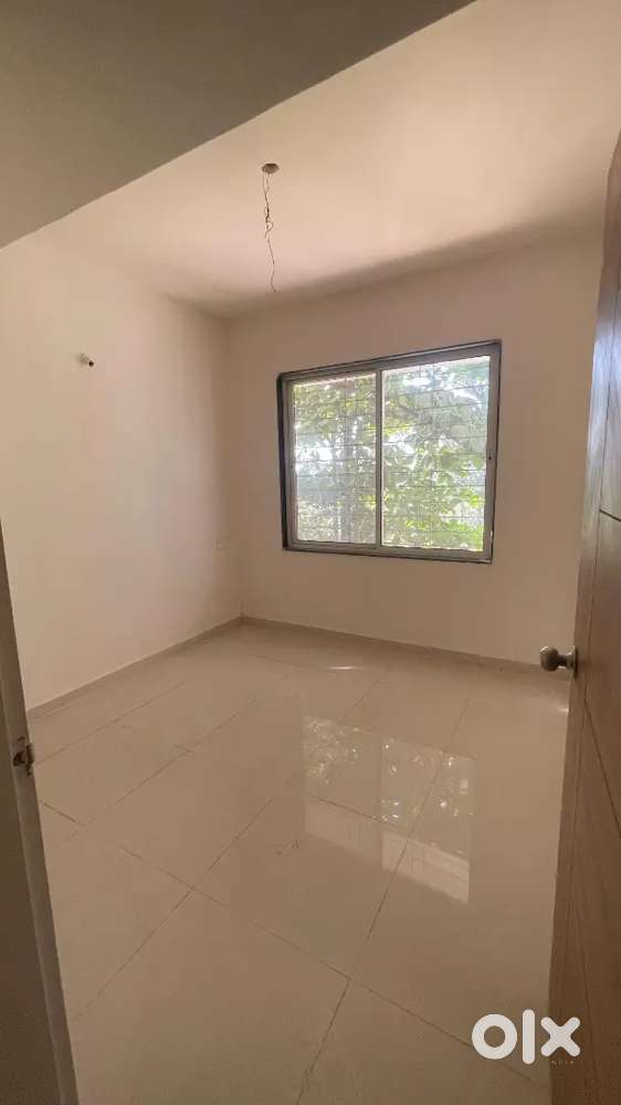 2BHK NEW LUXURIOUS FLAT