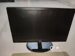 LG 1 month old display