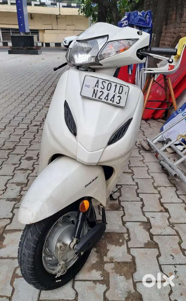 Activa 4G mint condition