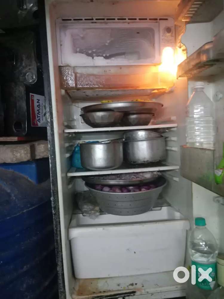 LG fridge good condition