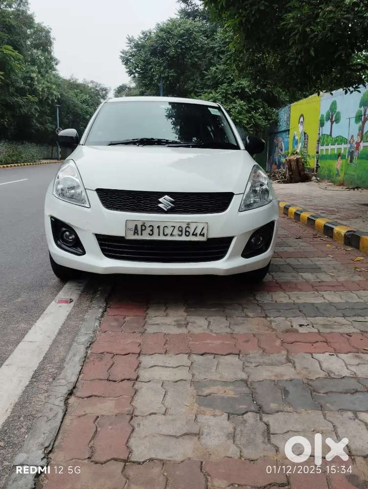 Maruti Suzuki Swift 2015 Petrol Well Maintained