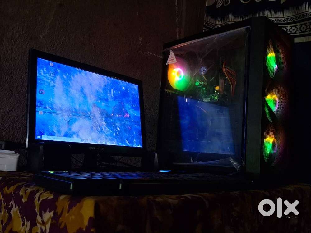 6 month old gaming PC setup