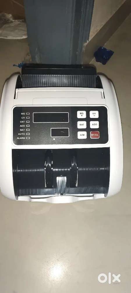 Money counting machine