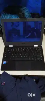 Asus chromebook inte core prosaser ram 4 , Rom 64