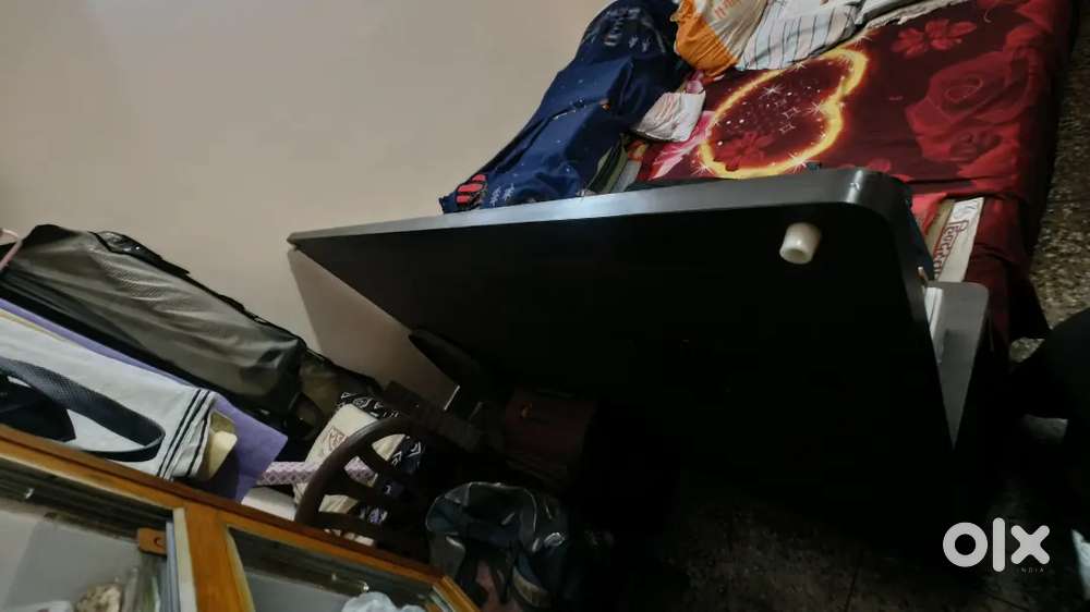 Double bed with mattress