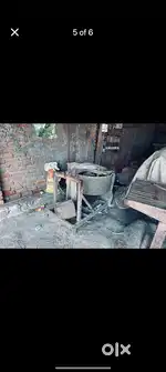 Pever block machine