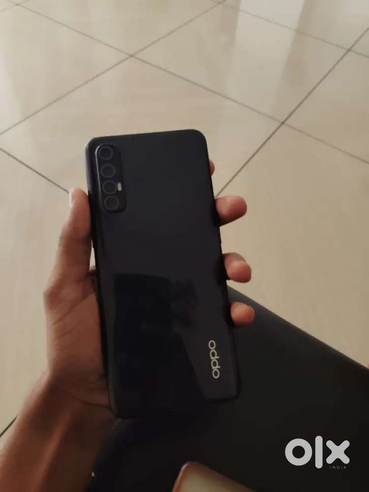 Oppo reno 3pro 8gb ram 128gb storage