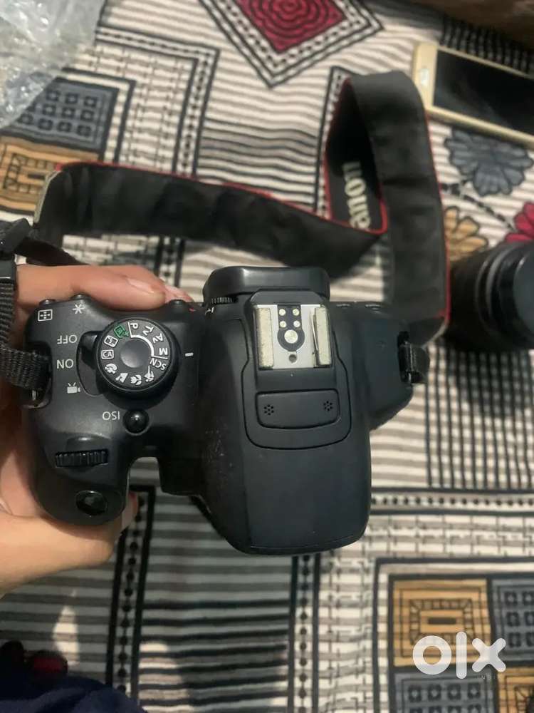 Canon EOS 700D 18MP DSLR Camera