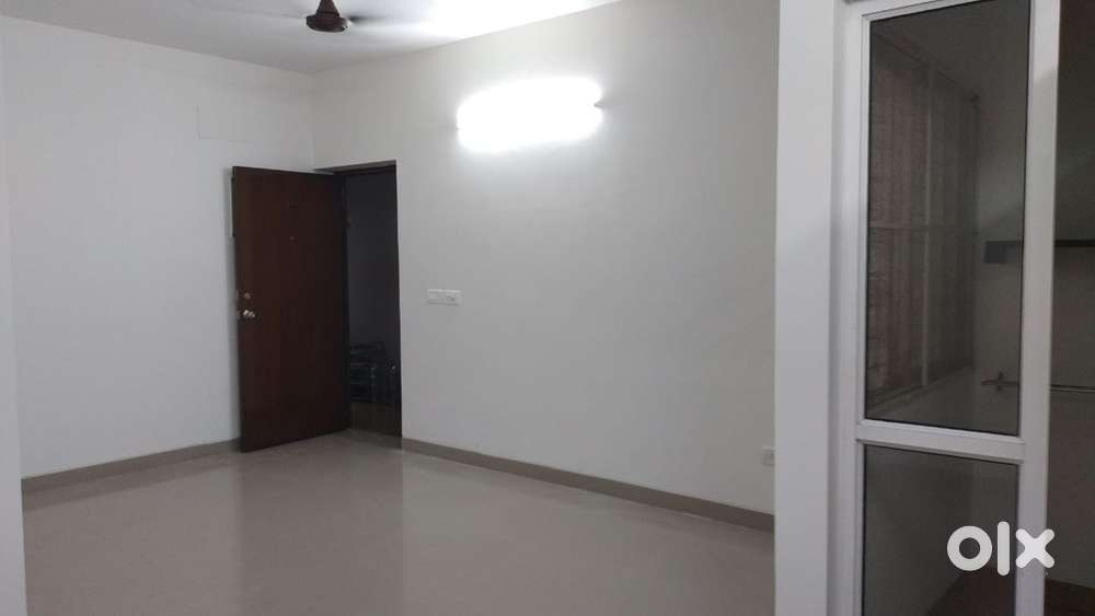 3BHK apartment just behind sipcot it park Siruseri